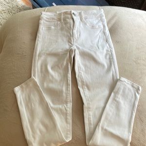 Womens American Eagle white hi-rise jegging jeans Size 0